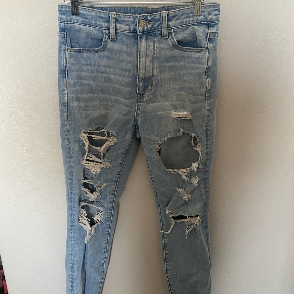 High waisted American Eagle jeans